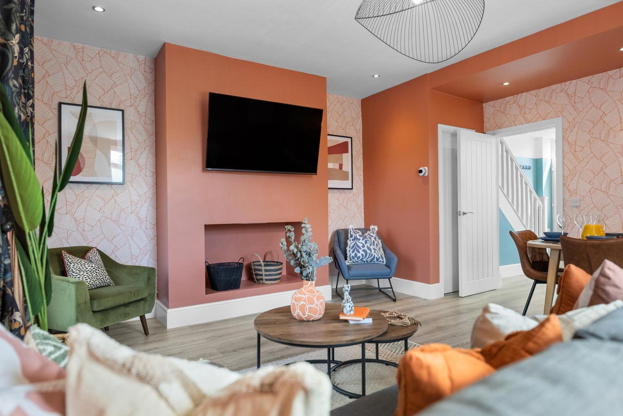 4-Bedroom Stunning Luxe, Spacious & Stylish Design House Bolton, Sleeps 11, With Parking Central Bolton, Links To Manchester, Pet-Friendly, Best For Groups! Work Contractors And Summer Special Offer! - By Blue Puffin Stays Farnworth Exteriér fotografie